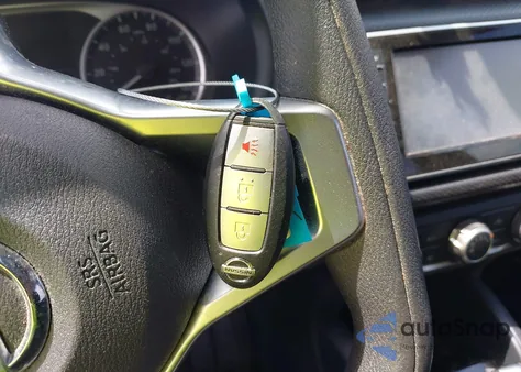 2020 Nissan Kicks S Xtronic Cvt z USA, uszkodzony, nr VIN 3N1CP5BV4LL541920